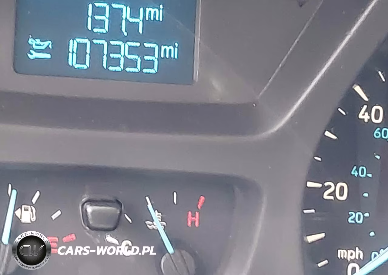 2018 Ford Transit-250 VIN:1FTYR2CM9JKB46115 - 15