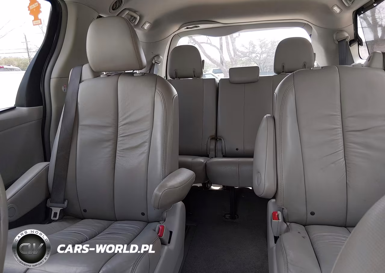 2011 Toyota Sienna Xle VIN:5TDDK3DC1BS005810 - 18