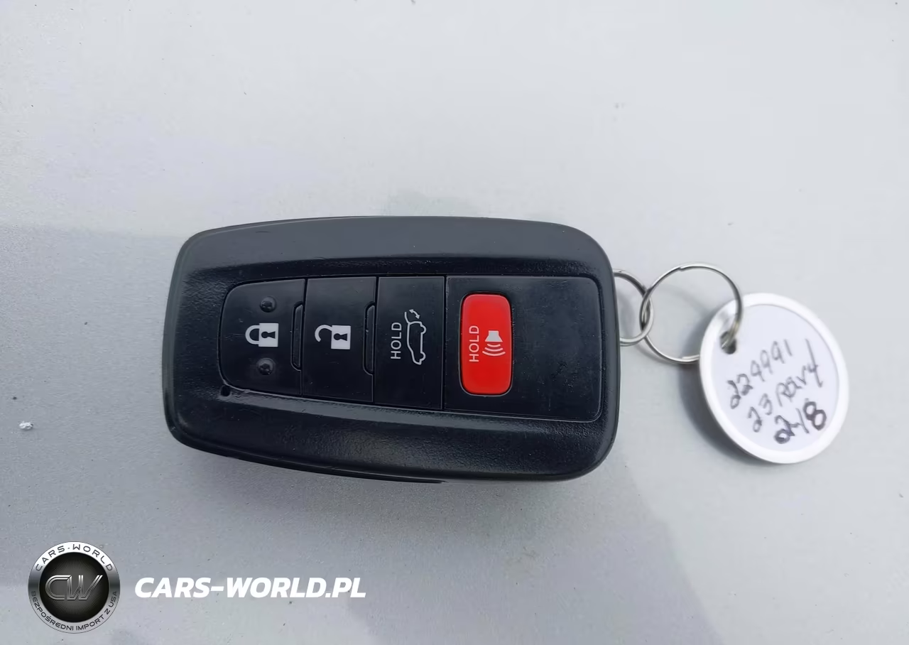2023 Toyota Rav4 Xle VIN:2T3W1RFV4PW256811 - 11