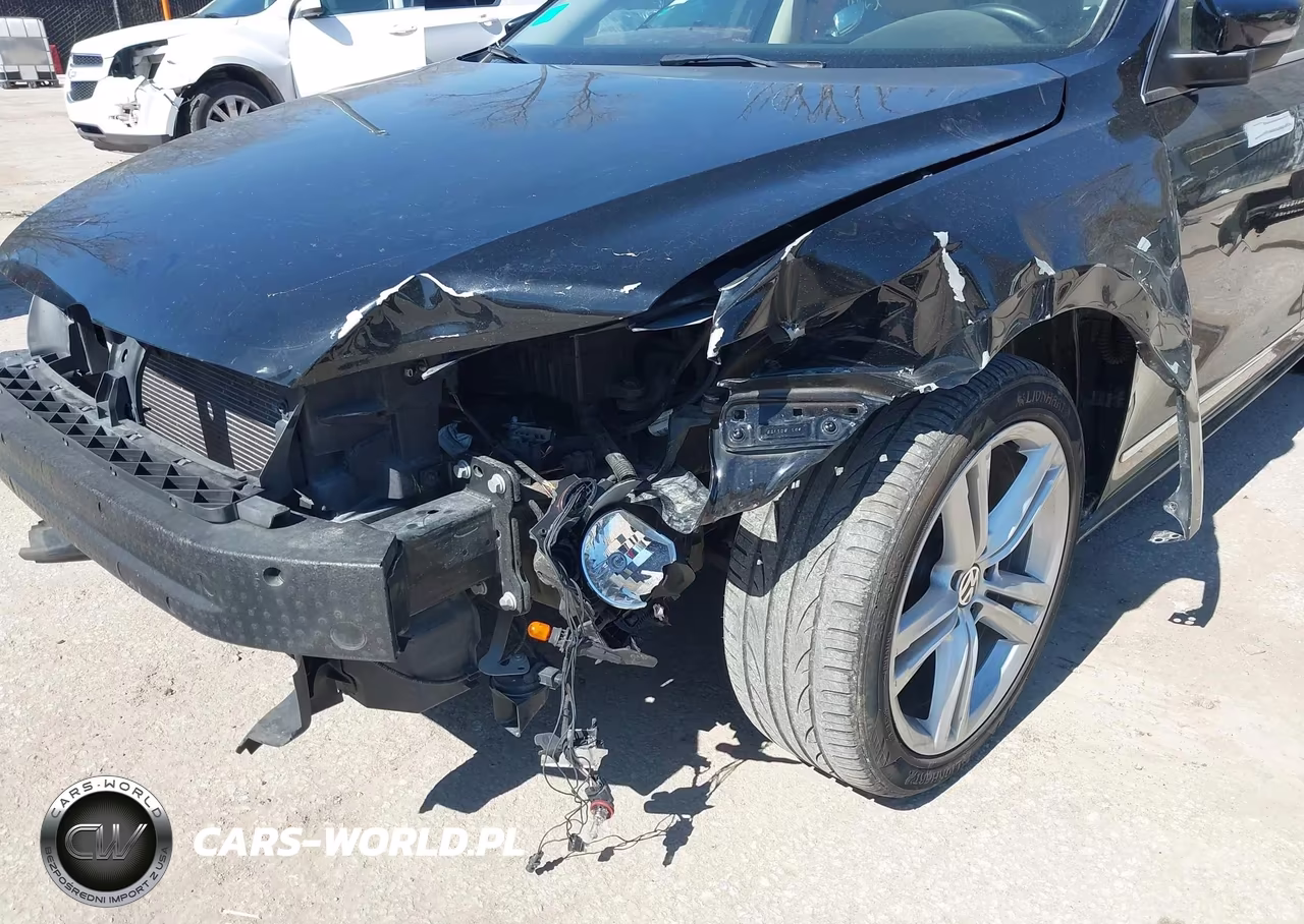 2014 Volkswagen Passat 2.0L Tdi Se VIN:1VWBN7A33EC010942 - 6