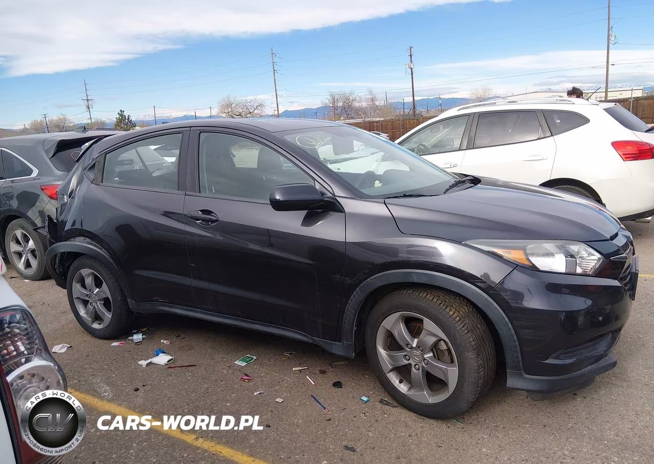 2018 Honda Hr-V Lx VIN:3CZRU6H35JG720527 - 12