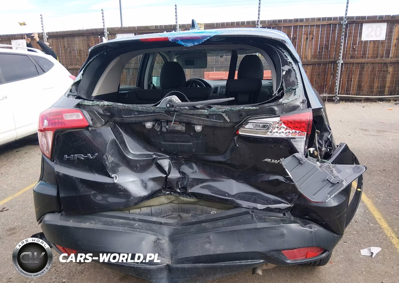 2018 Honda Hr-V Lx VIN:3CZRU6H35JG720527 - 15