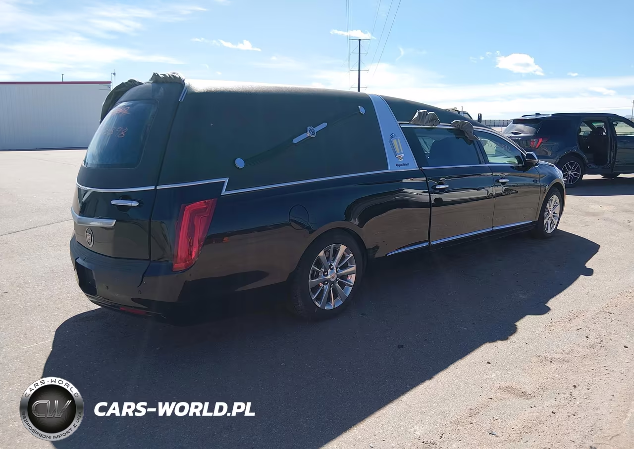 2015 Cadillac Xts B9Q Coachbuilder Funeral Coach VIN:2GEXG7U3XF9500728 - 4