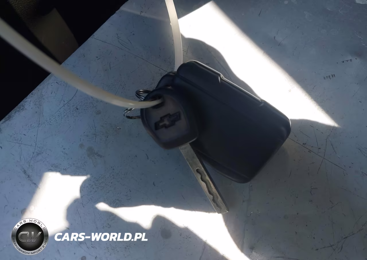 2019 Chevrolet Tahoe Lt VIN:1GNSCBKC8KR390080 - 11