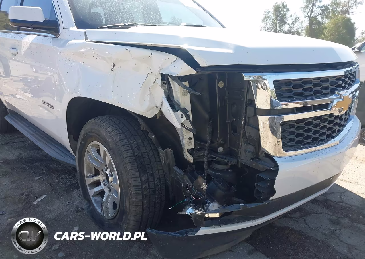 2019 Chevrolet Tahoe Lt VIN:1GNSCBKC8KR390080 - 6