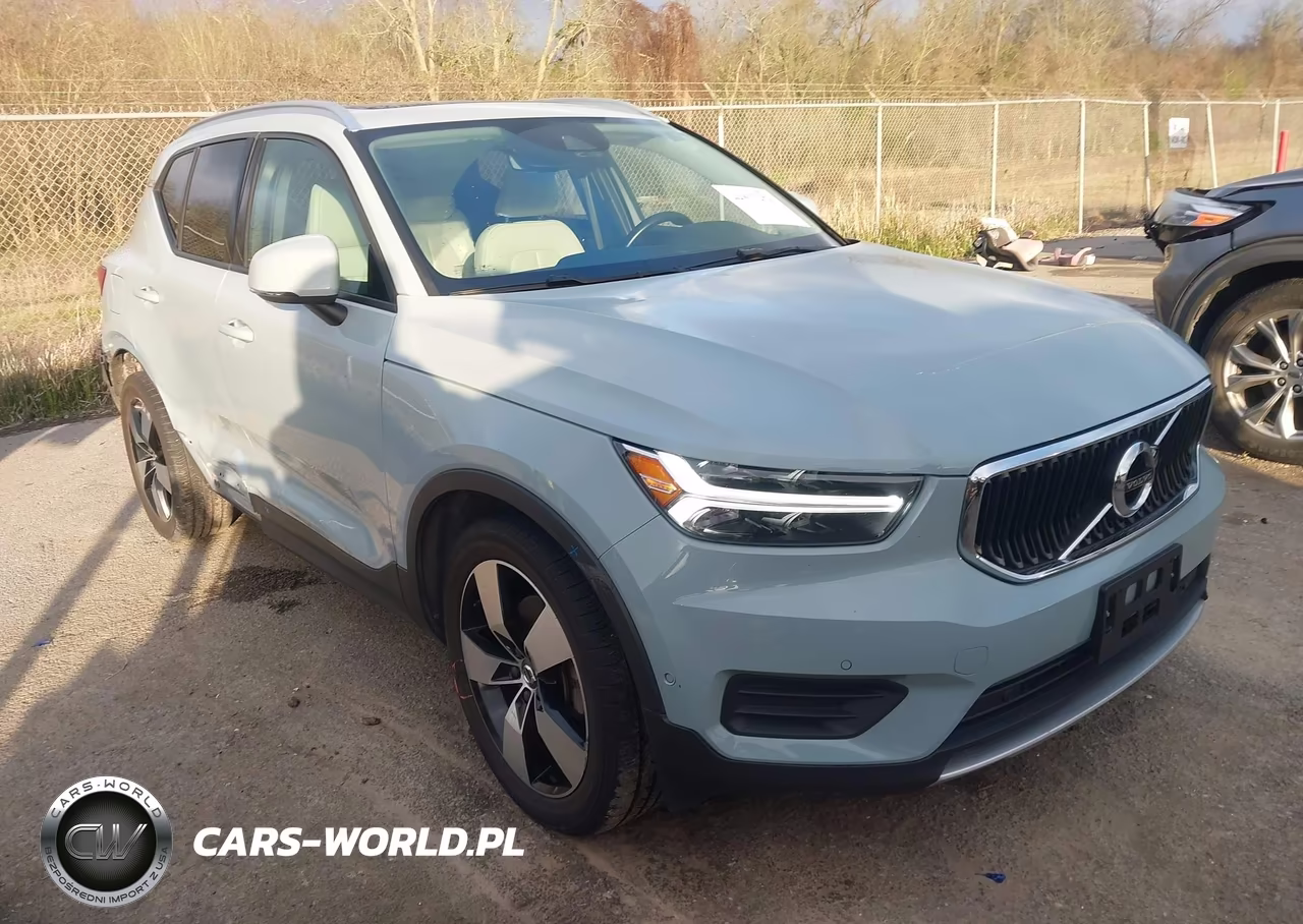 2019 Volvo Xc40 T5 Momentum
