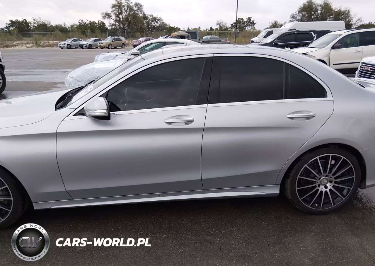 2015 Mercedes-Benz C 300 Sport VIN:55SWF4JB0FU067996 - 14