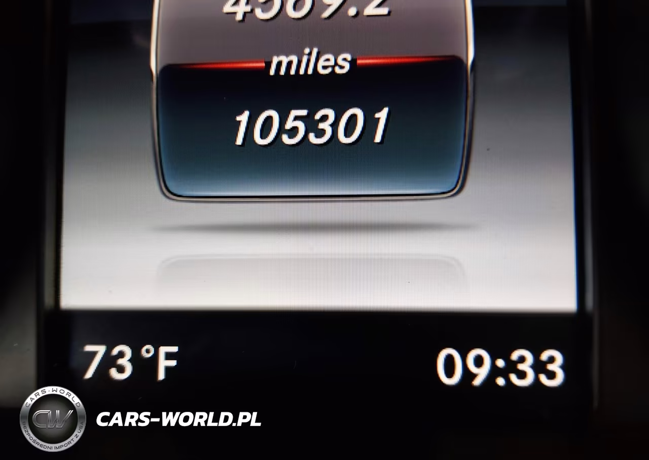 2015 Mercedes-Benz C 300 Sport VIN:55SWF4JB0FU067996 - 15