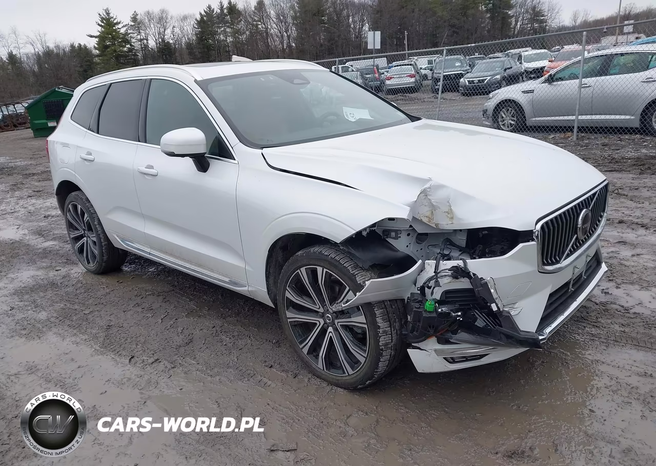 2023 Volvo Xc60 B5 Ultimate Bright Theme – zdjęcie 1 z 16