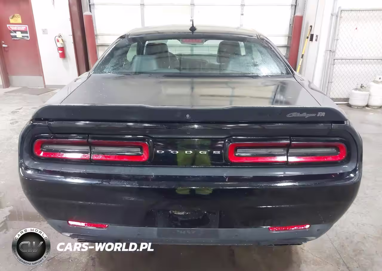 2018 Dodge Challenger R-T 392 VIN:2C3CDZFJ1JH232968 - 16