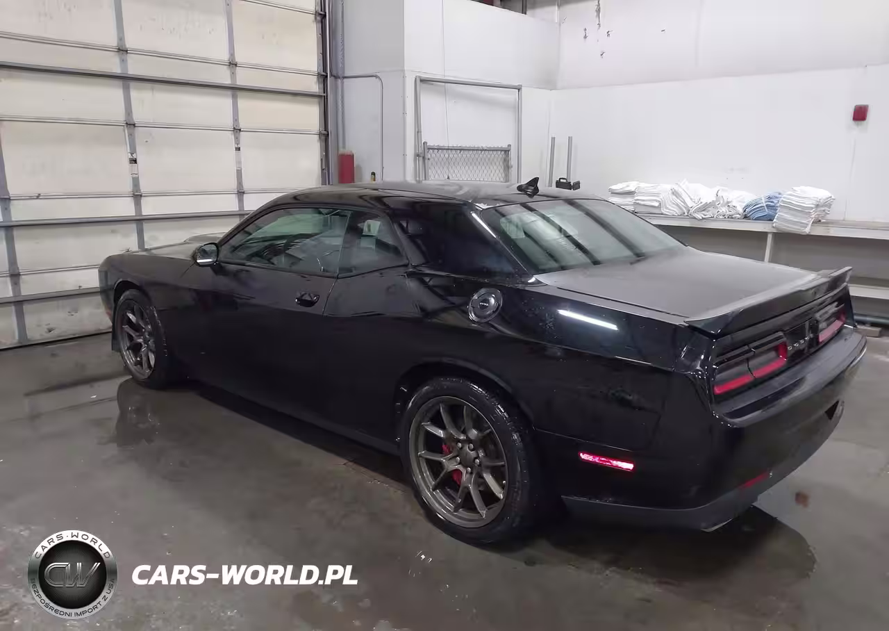 2018 Dodge Challenger R-T 392 VIN:2C3CDZFJ1JH232968 - 3
