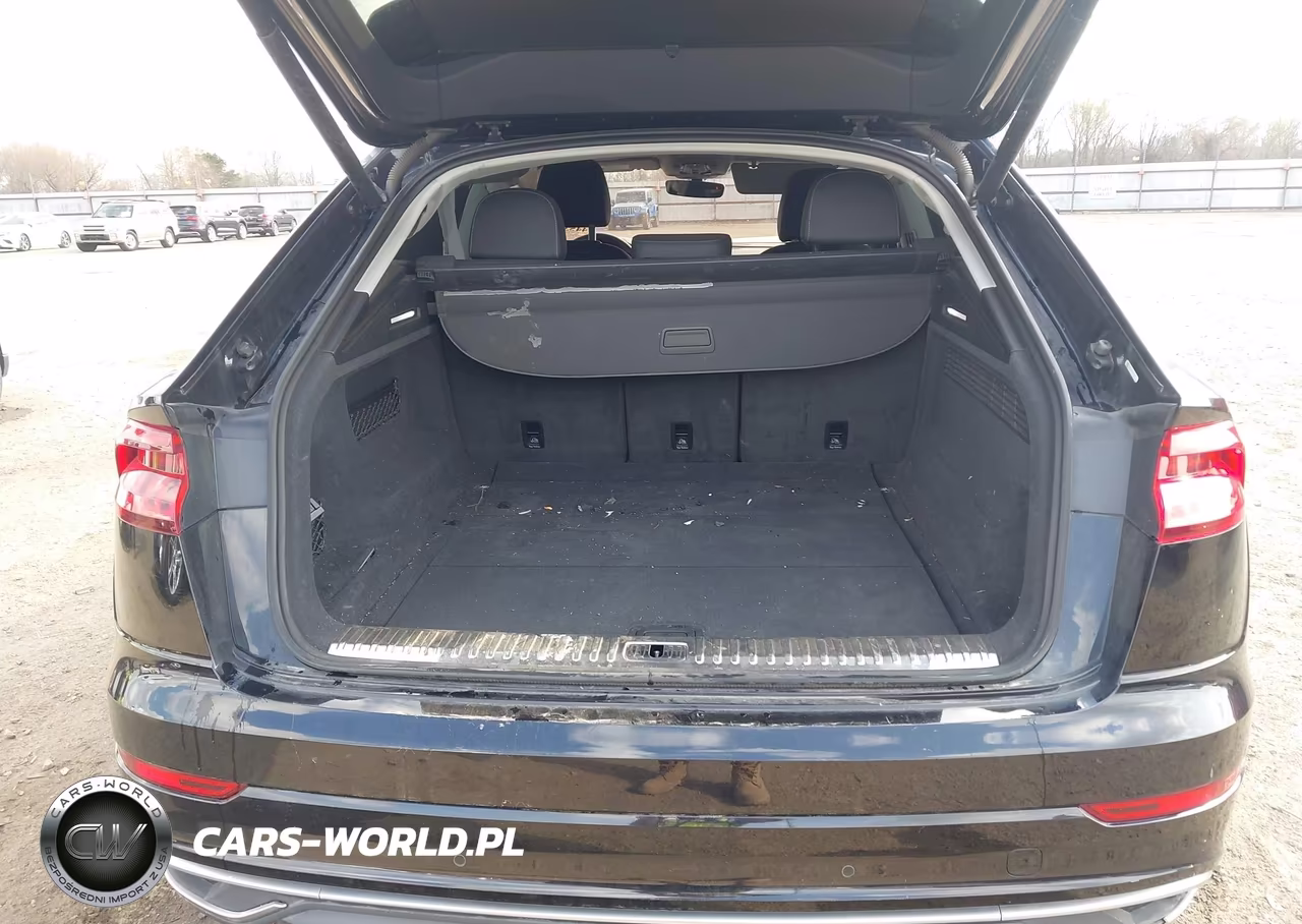 2019 Audi Q8 55 Premium VIN:WA1CVAF10KD015009 - 17