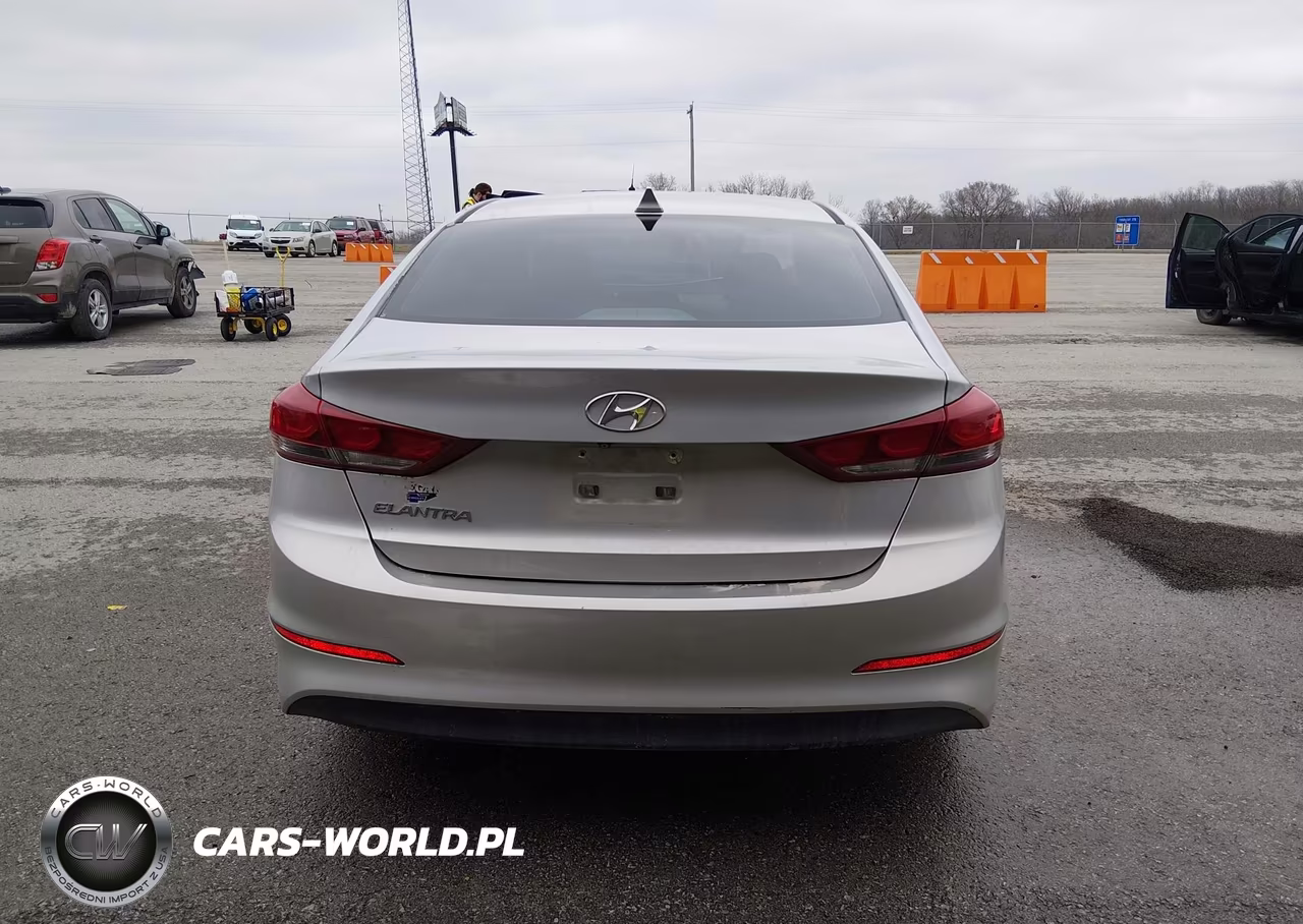 2018 Hyundai Elantra Sel VIN:5NPD84LF6JH260313 - 17