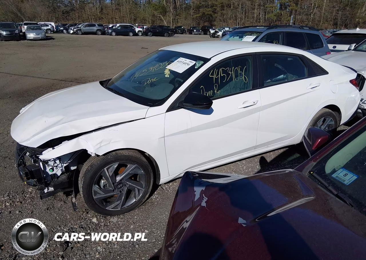 2025 Hyundai Elantra Sel Sport VIN:KMHLM4DG2SU065388 - 15