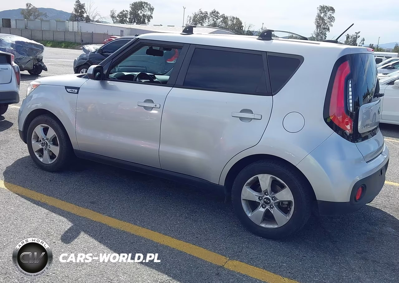 2017 Kia Soul VIN:KNDJN2A27H7443766 - 3