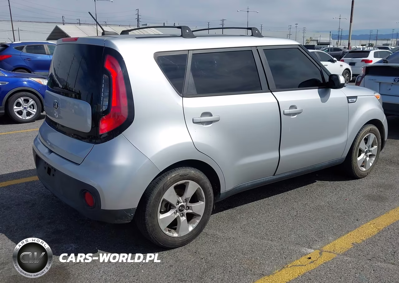 2017 Kia Soul VIN:KNDJN2A27H7443766 - 4