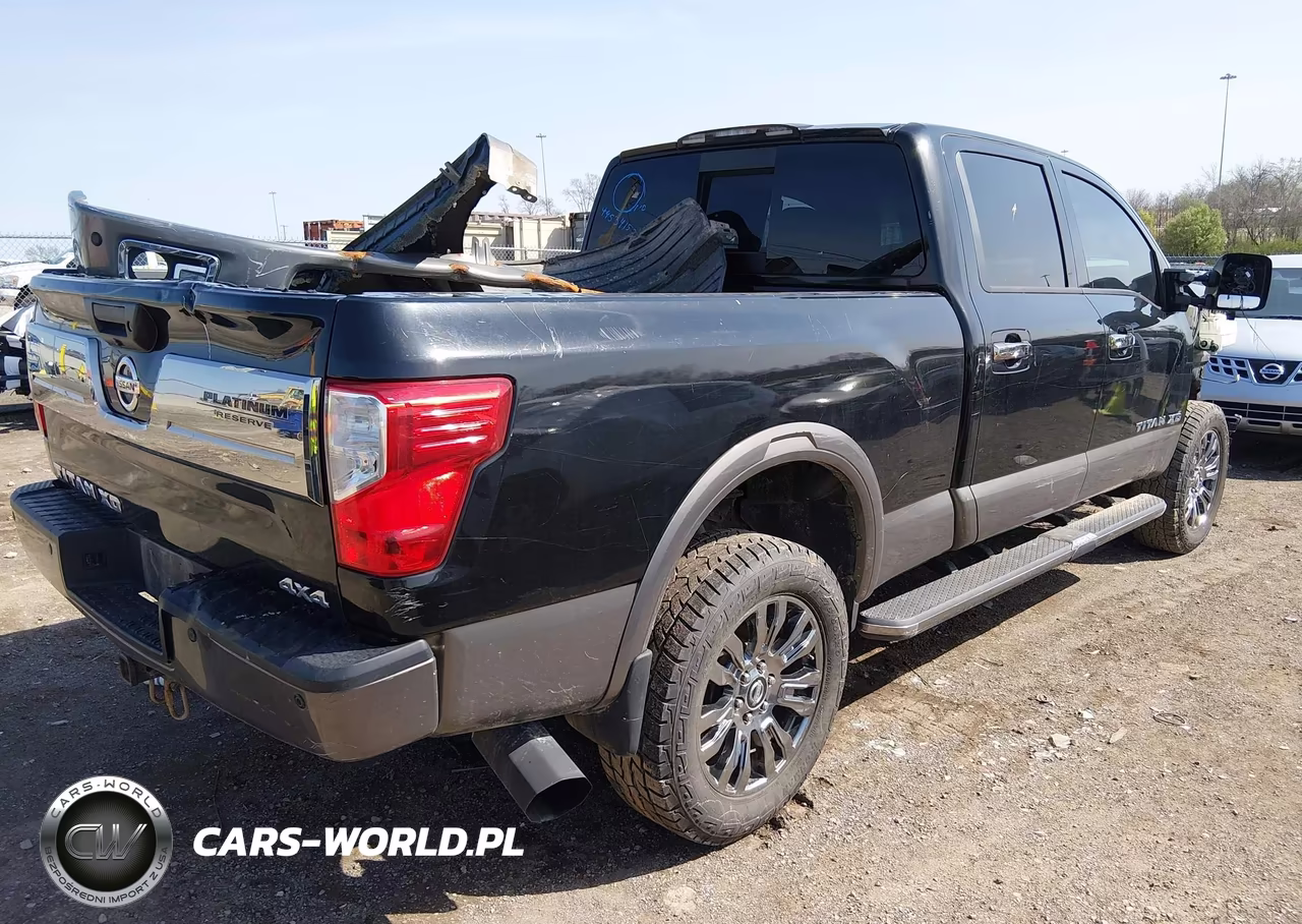 2016 Nissan Titan Xd Platinum Reserve Diesel VIN:1N6BA1F4XGN513725 - 4