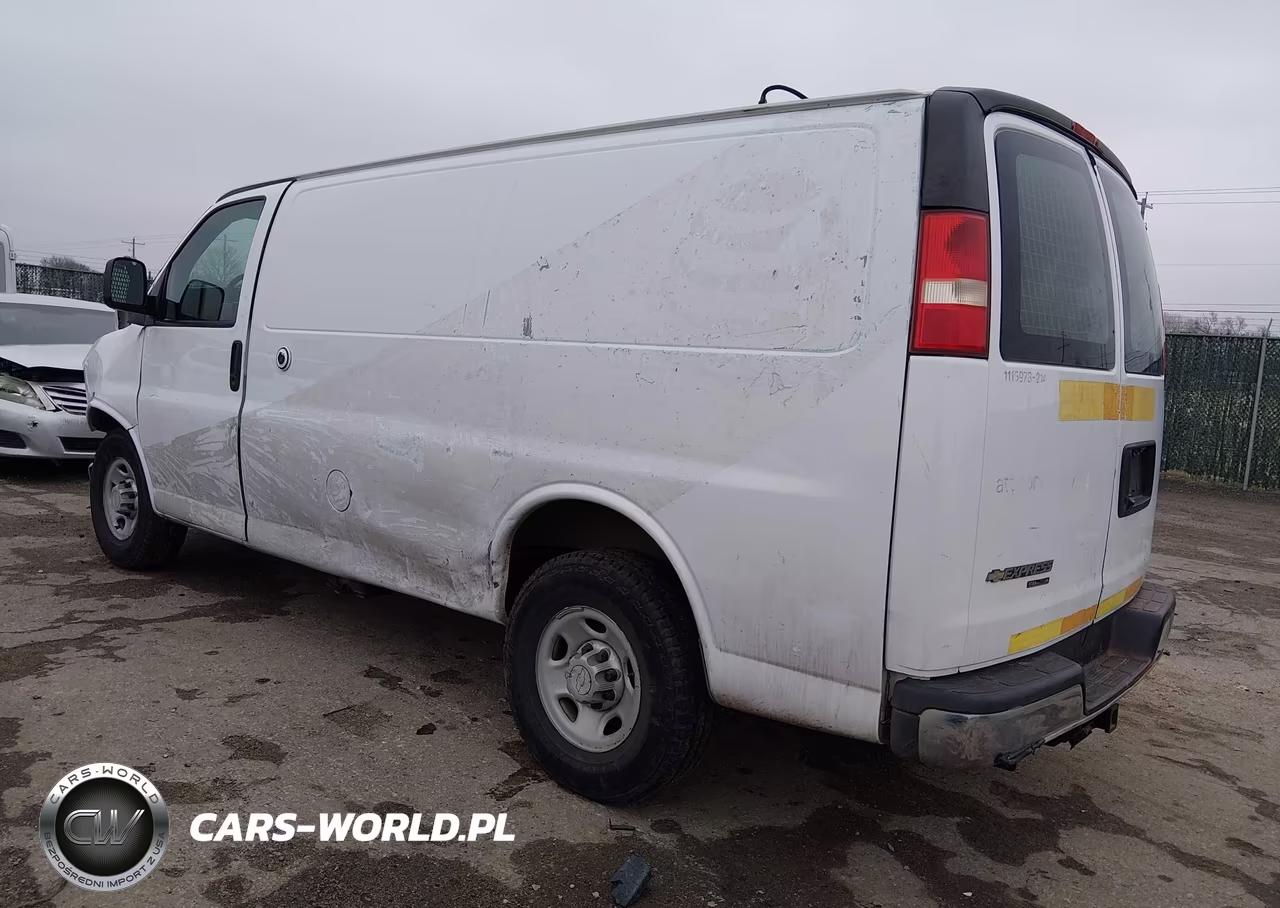 2014 Chevrolet Express 2500 Work Van VIN:1GCWGFCA9E1914536 - 3