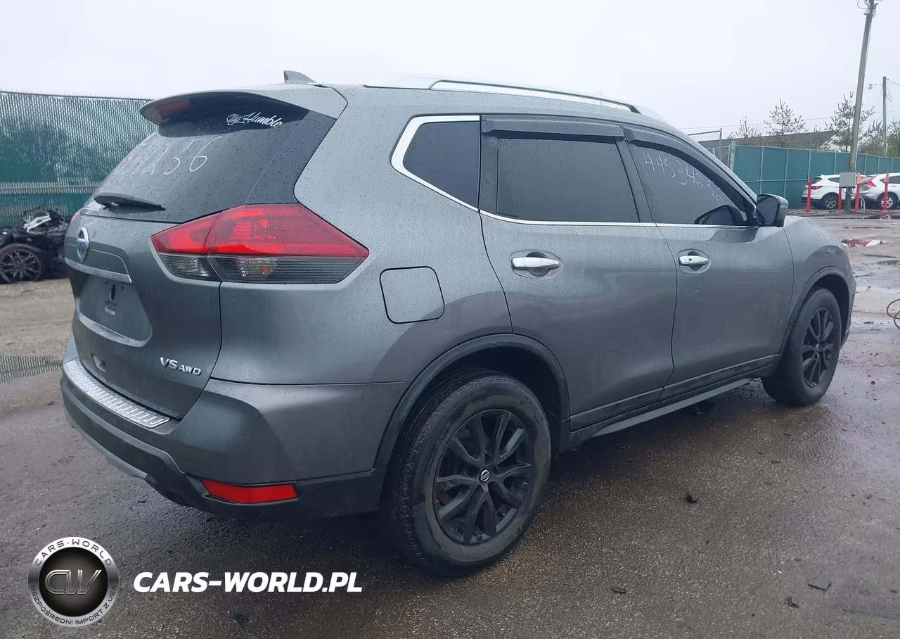 2018 Nissan Rogue Sv VIN:KNMAT2MV4JP526394 - 4