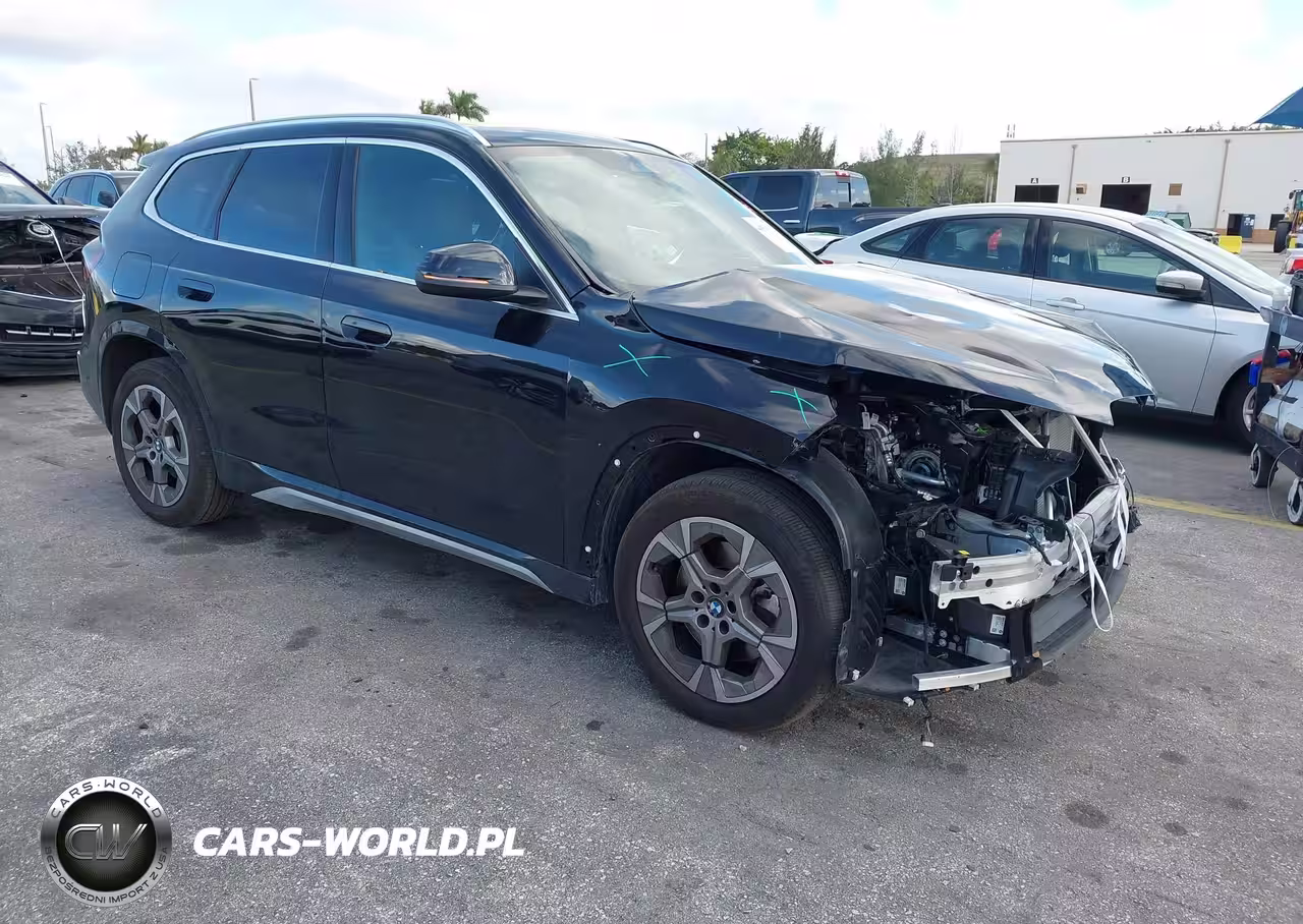 2025 BMW X1 xDrive28I