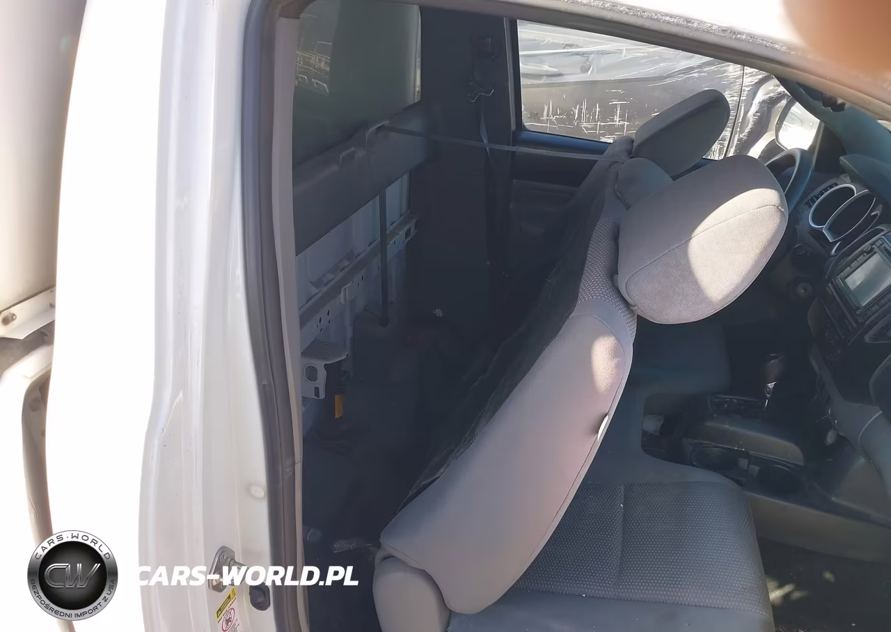 2014 Toyota Tacoma VIN:5TFNX4CN6EX034202 - 8
