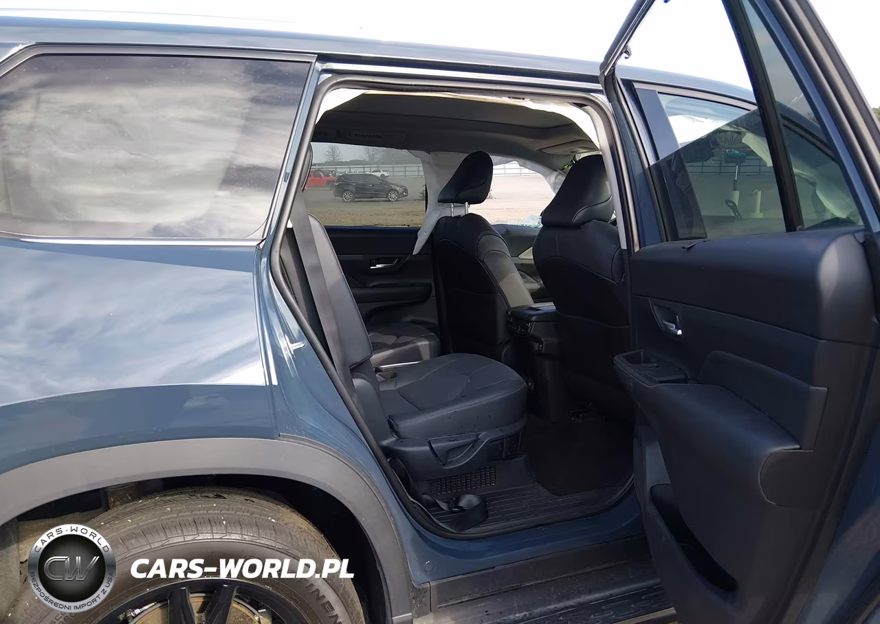 2025 Toyota Grand Highlander Hybrid Limited VIN:5TDACAB55SS043145 - 8