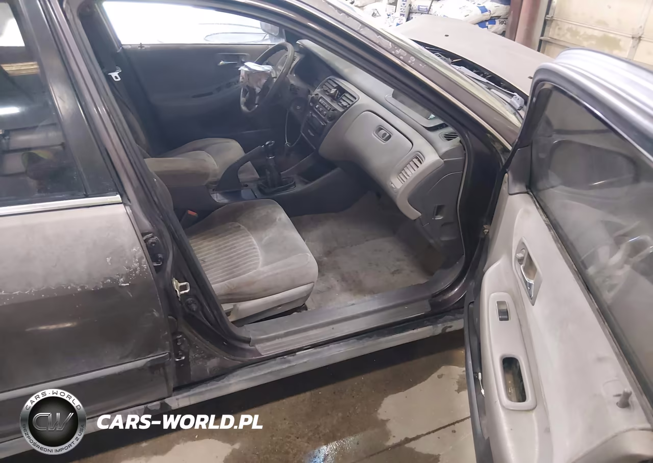 1998 Honda Accord Lx VIN:1HGCG5542WA261894 - 5