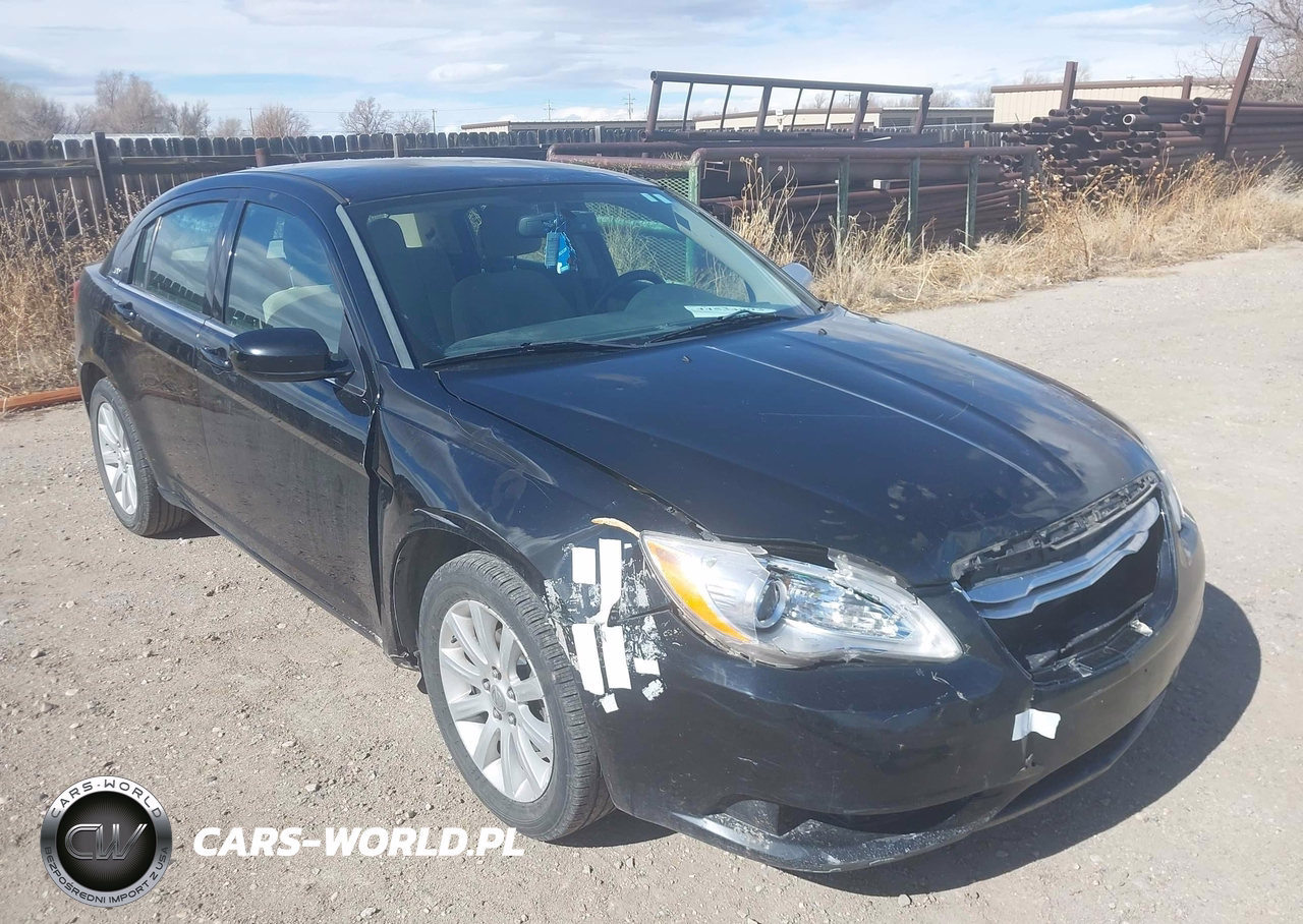 2014 Chrysler 200 Touring