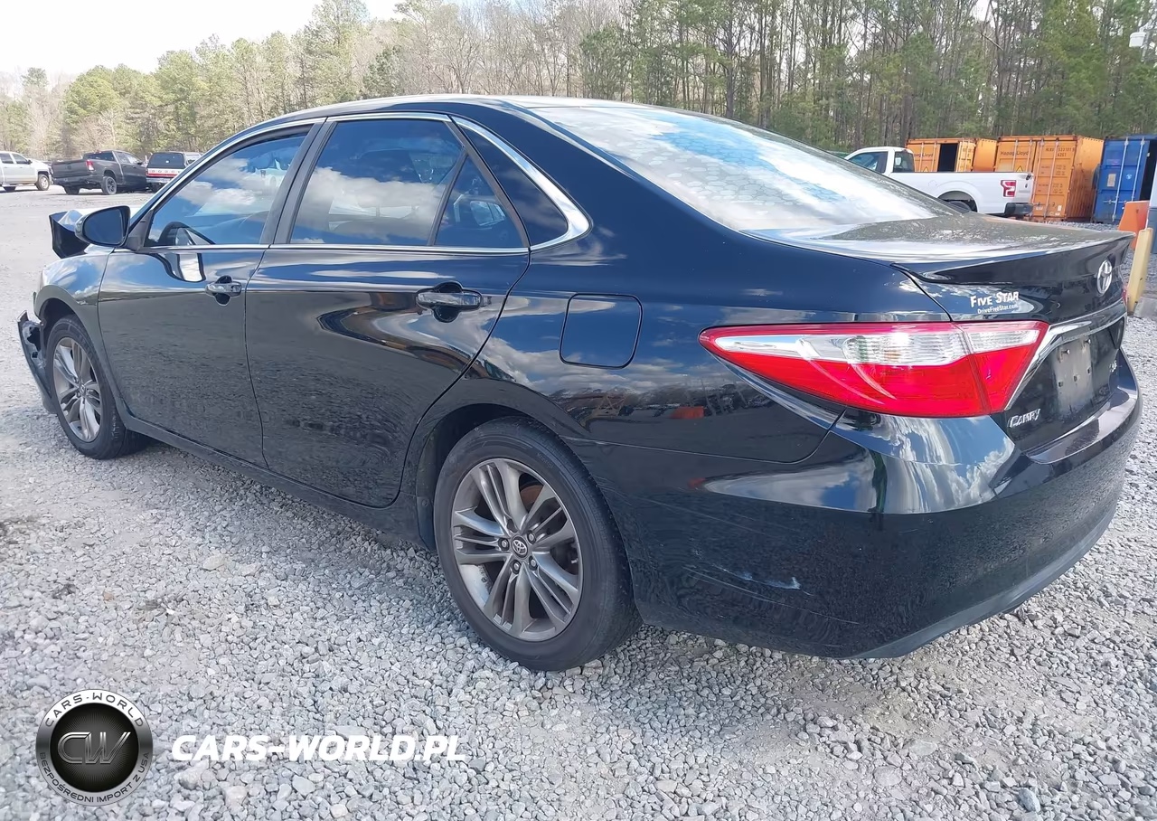 2017 Toyota Camry Se VIN:4T1BF1FKXHU761057 - 3