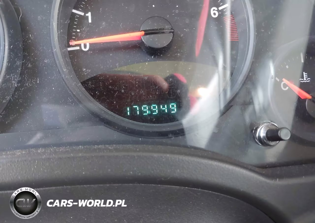 2009 Jeep Patriot Sport VIN:1J4FT28B29D194677 - 7
