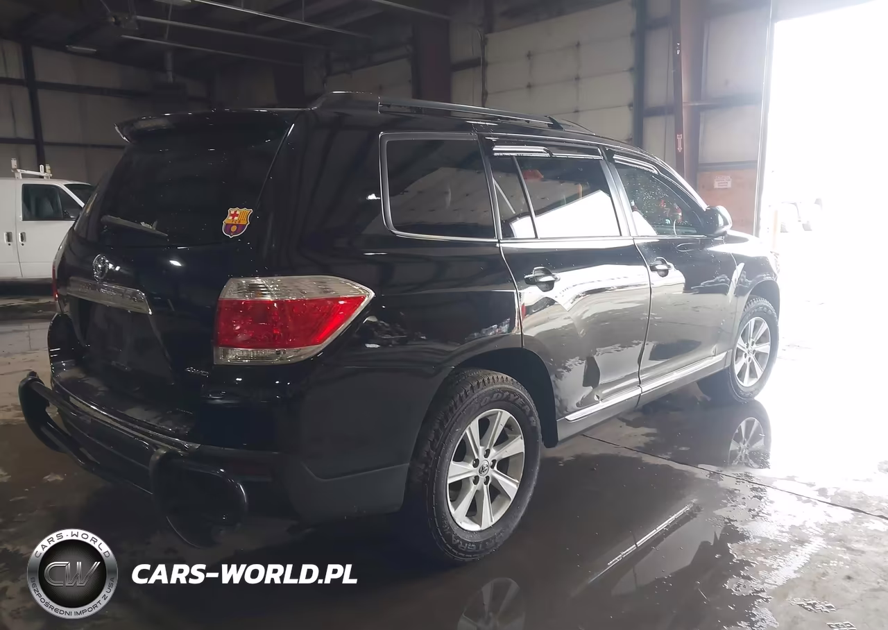 2013 Toyota Highlander Se V6 VIN:5TDBK3EHXDS234295 - 4