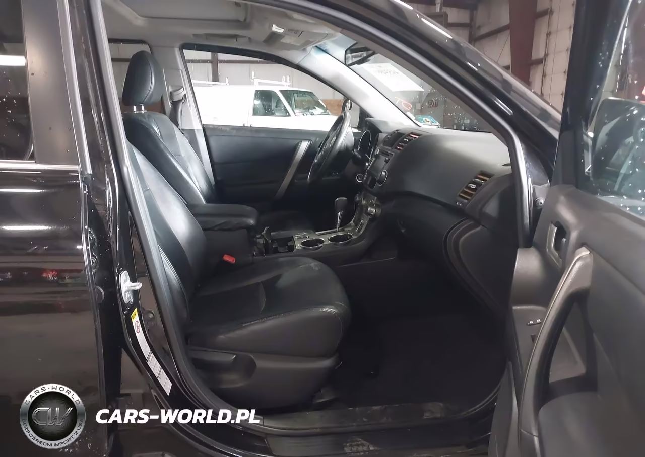2013 Toyota Highlander Se V6 VIN:5TDBK3EHXDS234295 - 5