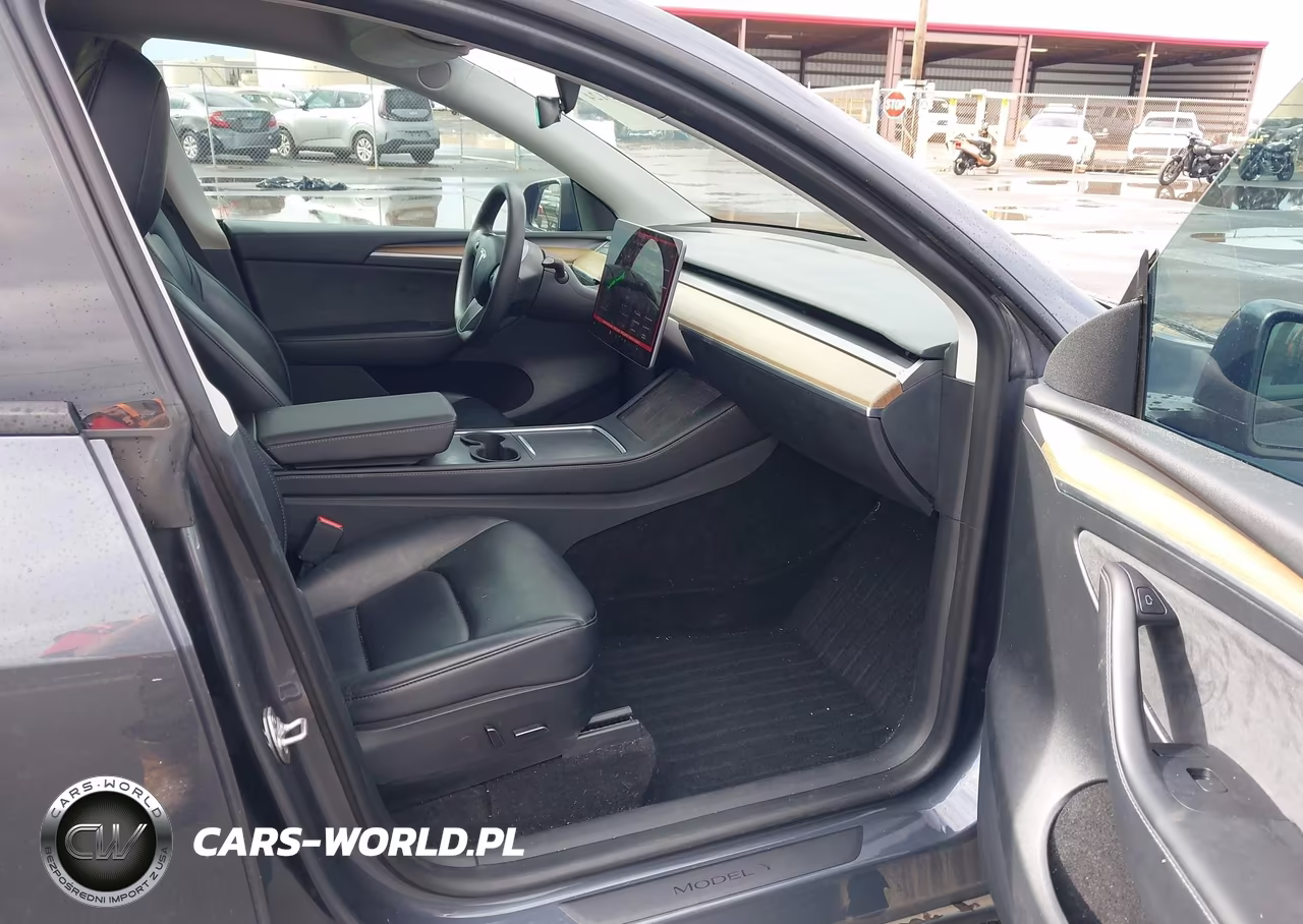 2023 Tesla Model Y Awd-Long Range Dual Motor All-Wheel Drive VIN:7SAYGDEE8PF638442 - 5
