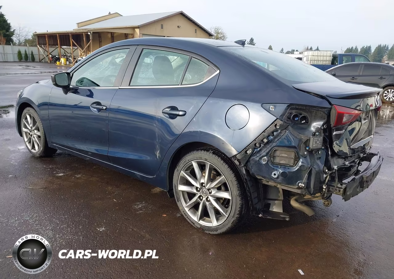 2018 Mazda Mazda3 Touring VIN:3MZBN1V36JM262863 - 3