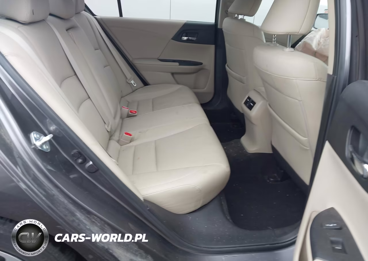 2017 Honda Accord Hybrid Touring VIN:JHMCR6F76HC006209 - 8