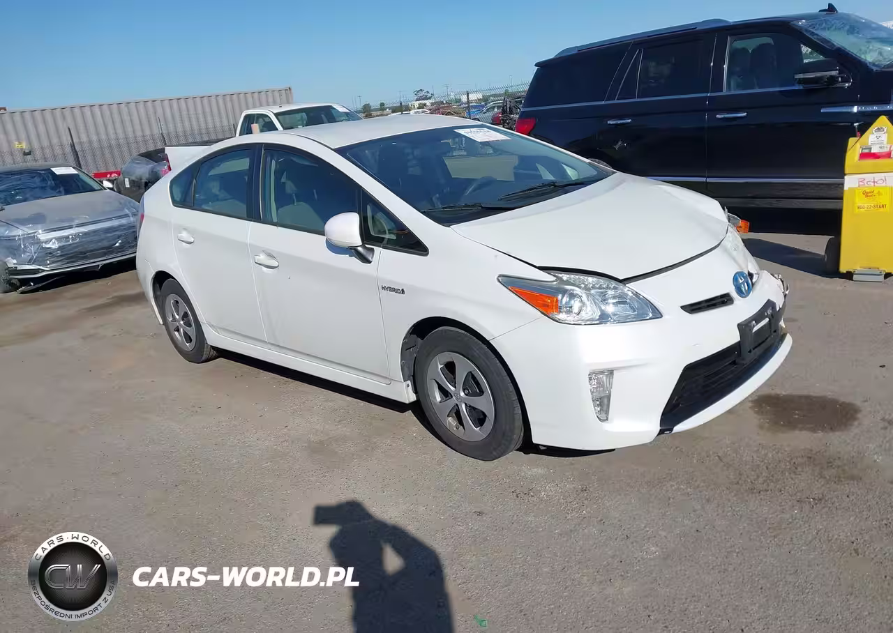 2015 Toyota Prius Three