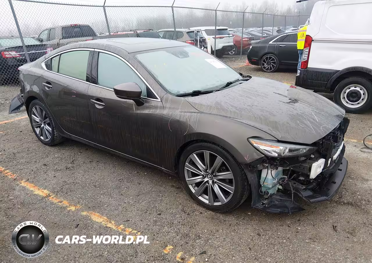 2018 Mazda Mazda6 Signature