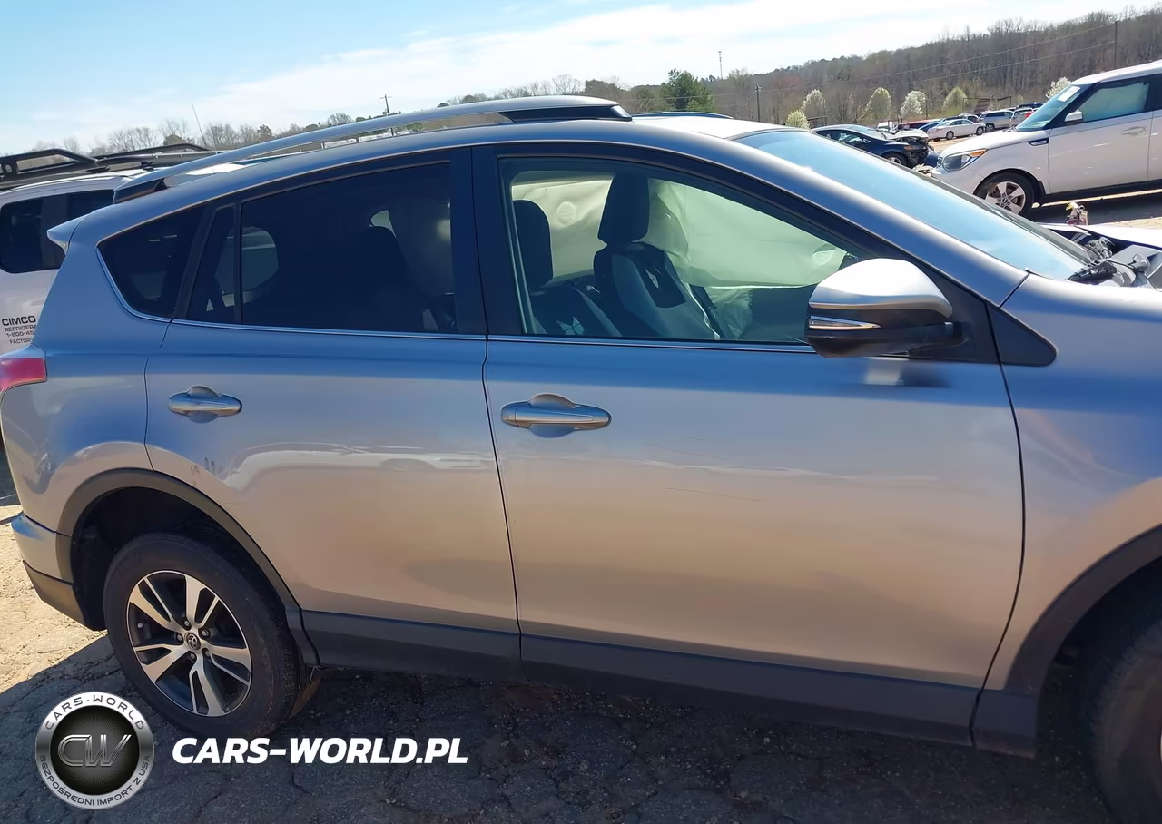 2018 Toyota Rav4 Xle VIN:JTMWFREV6JD127007 - 13