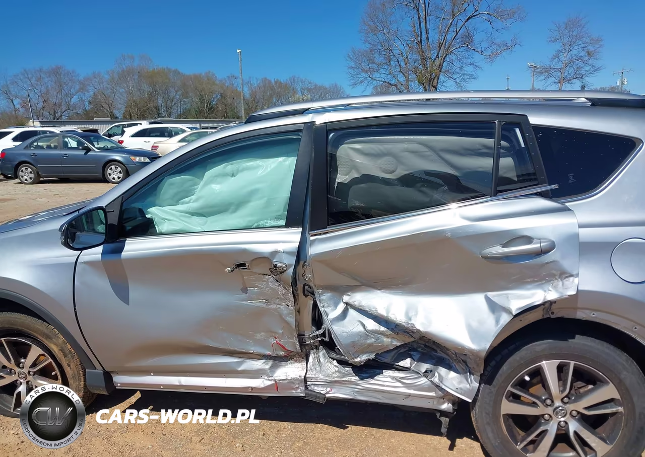 2018 Toyota Rav4 Xle VIN:JTMWFREV6JD127007 - 14