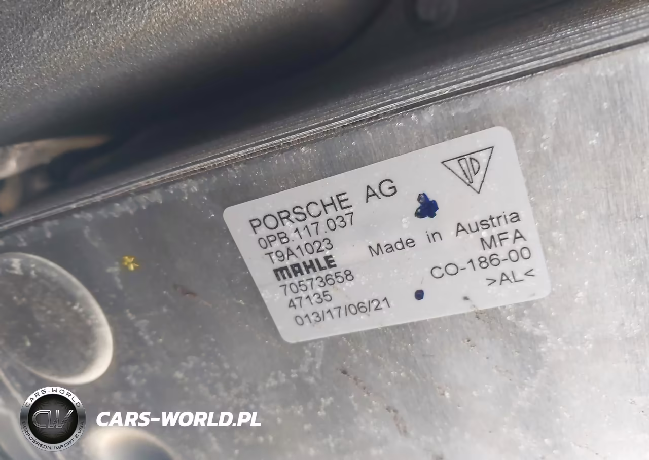 2022 Porsche 911 VIN:WP0AC2A98NS268150 - 18