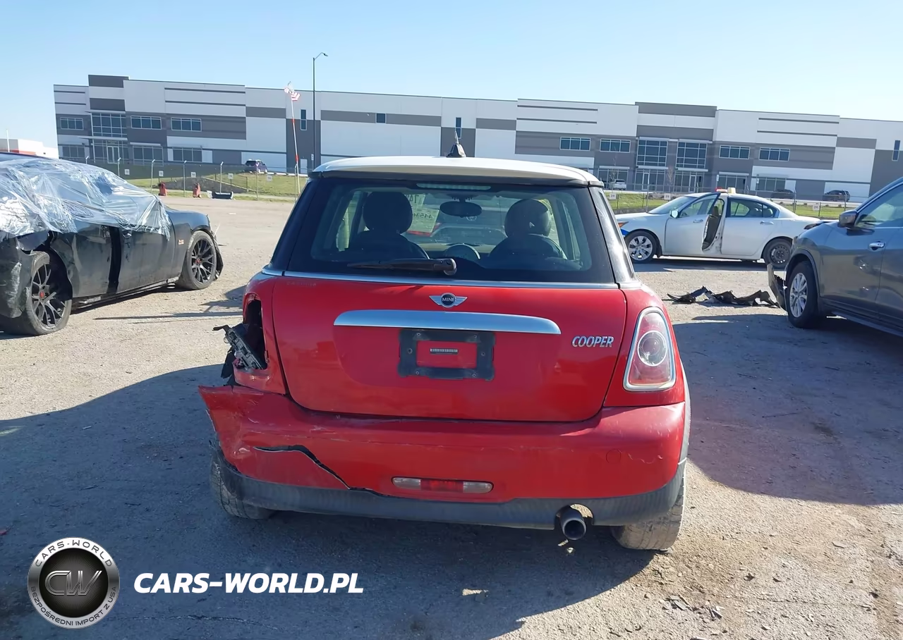 2012 Mini Cooper VIN:WMWSU3C5XCT185843 - 17