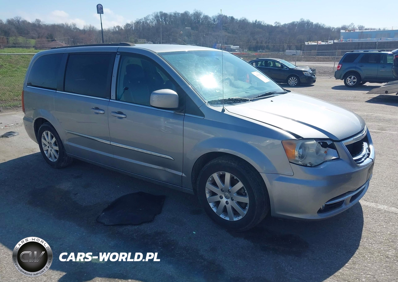 2014 Chrysler Town & Country Touring