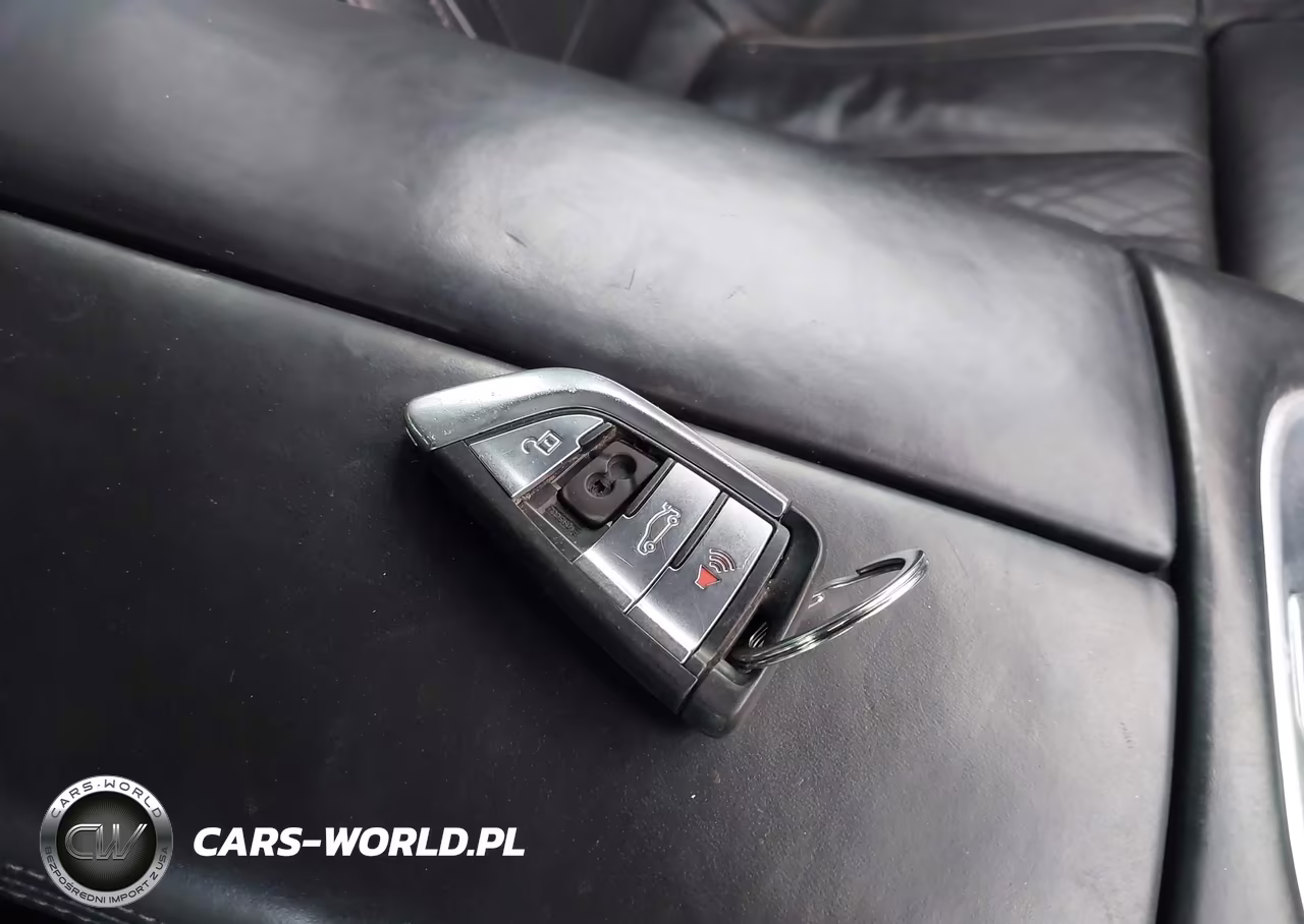 2016 BMW 750I xDrive VIN:WBA7B0C57GG526785 - 11