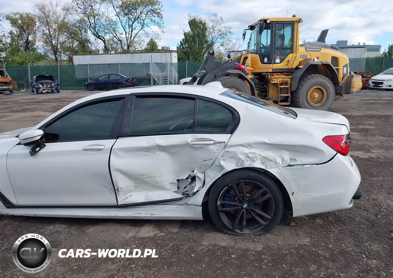2016 BMW 750I xDrive VIN:WBA7B0C57GG526785 - 6