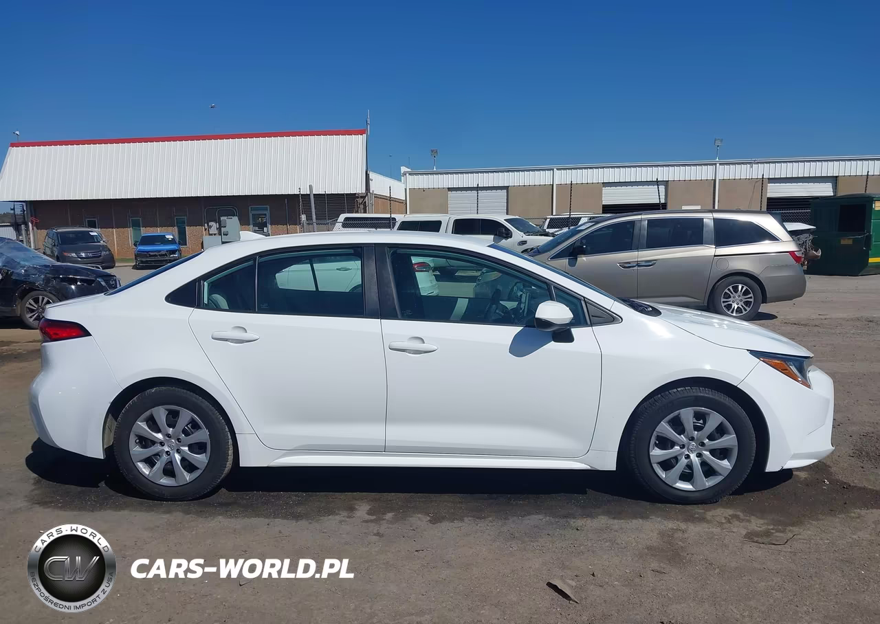 2020 Toyota Corolla Le VIN:5YFEPRAE6LP109900 - 13