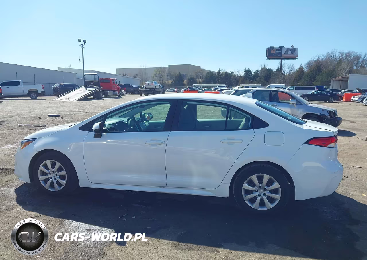 2020 Toyota Corolla Le VIN:5YFEPRAE6LP109900 - 14