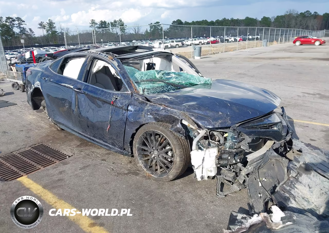 2022 Toyota Camry Xse V6 – zdjęcie 1 z 17