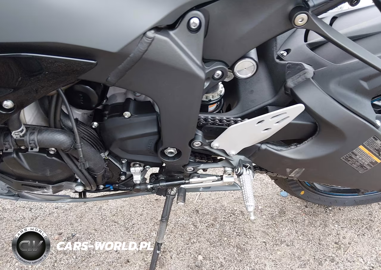 2025 Kawasaki Zx636 K VIN:JKBZXJK15SA010198 - 9