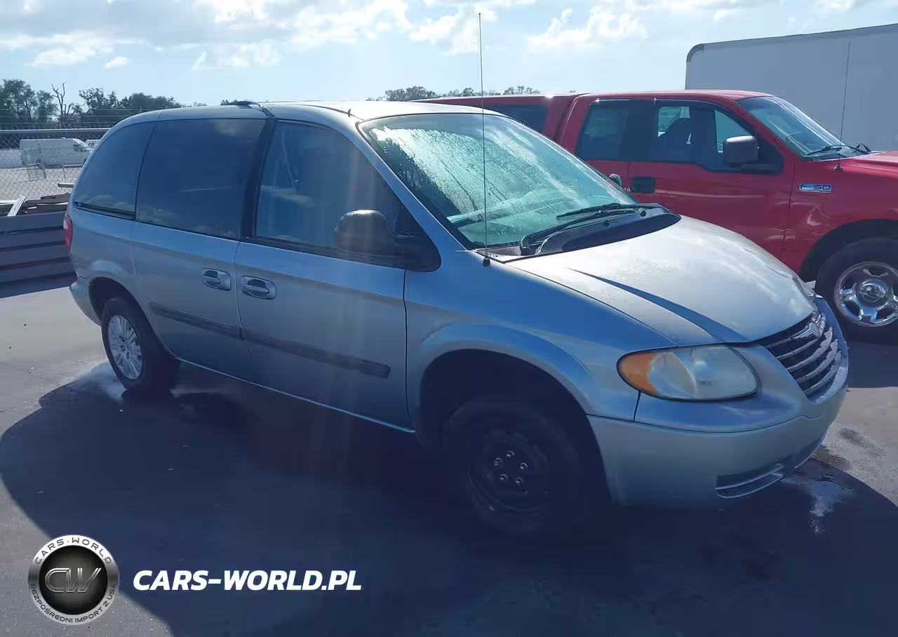 2005 Chrysler Town & Country