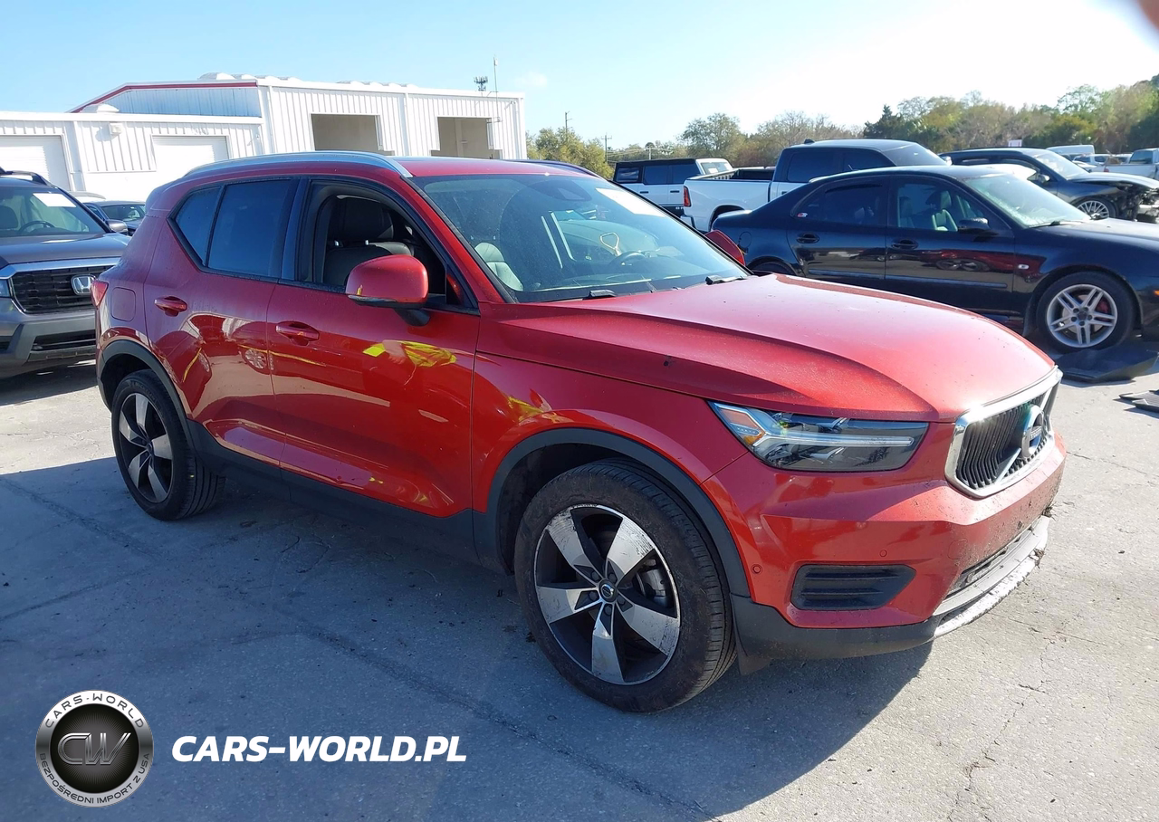 2019 Volvo Xc40 T5 Momentum-T5 R-Design